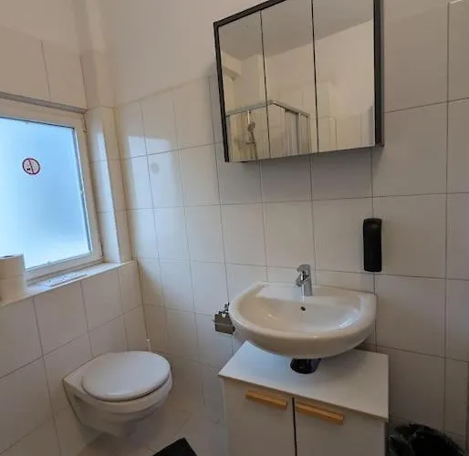 Schoenes Mitten In Der Stadt 4 Apartment *